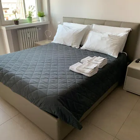 Apartman Bright Place Navigli Milánó